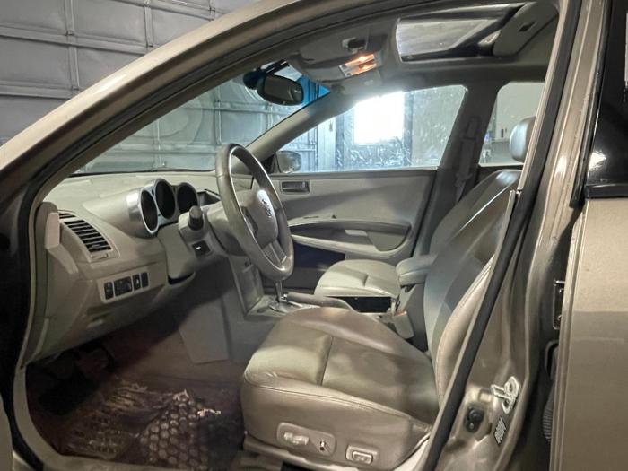 2004 Nissan Maxima