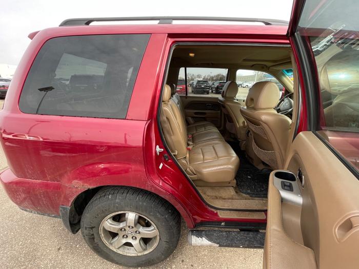 2006 honda pilot ex-4wd-at with 260470 miles for sale near fridley, minnesota b821b255c0a942cfbaa2272a0e2bc31d.jpeg