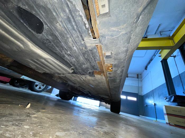 2014 ford escape se-4wd with 185882 miles for sale near elk-river, minnesota b8516c8a538f4507a59ff9b32483e8b4.jpeg