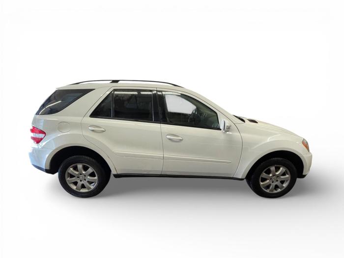 2006 mercedes-benz m-class ml350 with 172356 miles for sale near elk-river, minnesota b85f2b6788724e36b57e19a7e17a7352.jpg