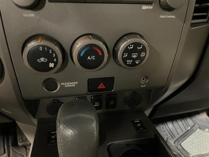 2004 nissan titan xe with 170656 miles for sale near elk-river, minnesota b86c97653db5448d90ed27a83938c966.jpg