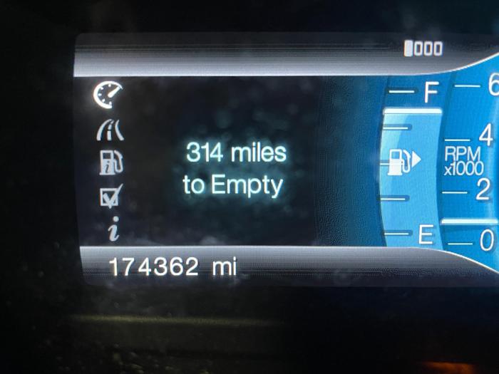 2012 ford explorer xlt with 174362 miles for sale near elk-river, minnesota b872e9cc700a4a6c86f5c4076f28d93e.jpg