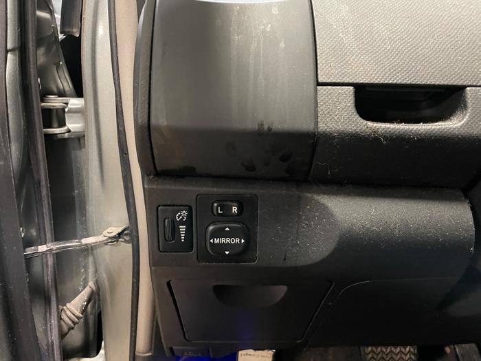 2009 toyota yaris liftback-s-5-door-at with 178503 miles for sale near elk-river, minnesota b89552ecb1274f1f9a5929f209fbb807.jpeg