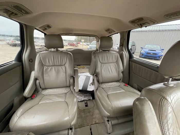 2006 toyota sienna xle with 197585 miles for sale near elk-river, minnesota b89b1984bf874d0eb3184d1f57504ab0.jpeg
