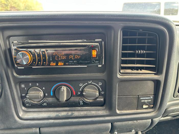 1999 gmc sierra-1500 sle-ext.-cab-short-bed-4wd with 237362 miles for sale near elk-river, minnesota b8be3f86ae414206a52b1a2592042963.jpg