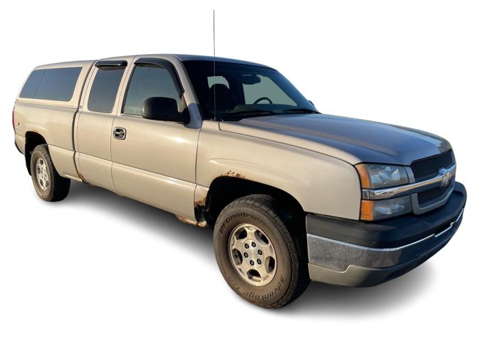 2004 chevrolet silverado-1500 ext.-cab-short-bed-4wd with 180428 miles for sale near elk-river, minnesota b8cf24c4416d474fa6e60365ca6b45d7.jpg