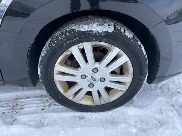 2009 ford focus sel-sedan with 193577 miles for sale near elk-river, minnesota b908c4310bf649919447e016383e7878.jpeg