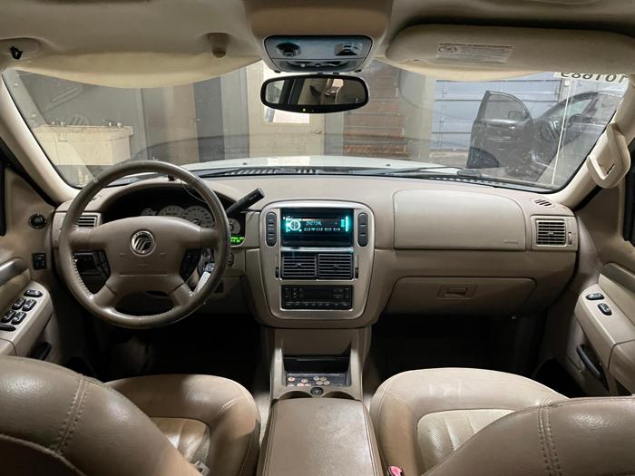 2004 Mercury Mountaineer