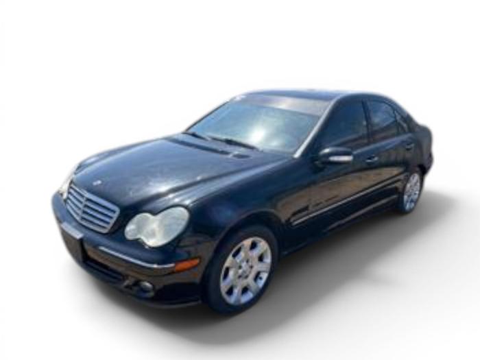 2006 mercedes-benz c-class c280-luxury-sedan with 135335 miles for sale near elk-river, minnesota b90edc3c70864477971061aef526602a.jpg