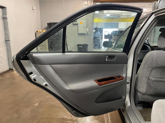 2004 toyota camry le with 206556 miles for sale near elk-river, minnesota b913272791f2445ab04220fb1266c91e.jpg