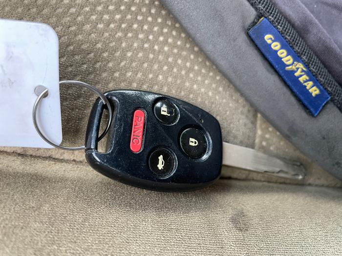 2009 honda accord ex-sedan-at with 249339 miles for sale near elk-river, minnesota b9186f63fc624af4a79121b81b49da59.jpeg