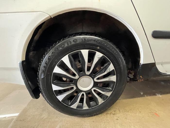 2007 toyota corolla ce with 106529 miles for sale near elk-river, minnesota b92b6210d30c4e318ba7735569739ff4.jpeg