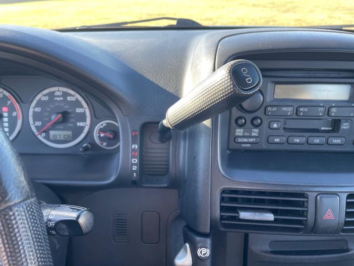 2003 honda cr-v lx-4wd-4-spd-at with 187107 miles for sale near rochester, minnesota b9346131a87b4c4da905fe63785a386c.jpeg