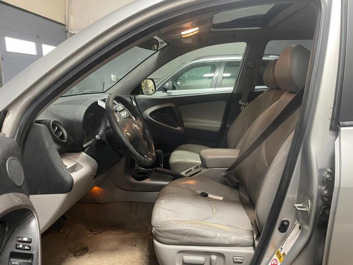 2008 toyota rav4 limited with 179997 miles for sale near elk-river, minnesota b949cbb35e4d476eafe8ded00e08905b.jpg