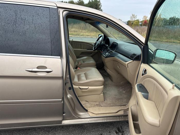 2006 honda odyssey ex-l with 205462 miles for sale near elk-river, minnesota b95497c0fbb24d5f8c0a971e8e54f68e.jpg