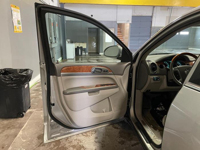 2010 buick enclave cxl with 198136 miles for sale near elk-river, minnesota b9575acdecb644eb9fbb02872c52203d.jpg
