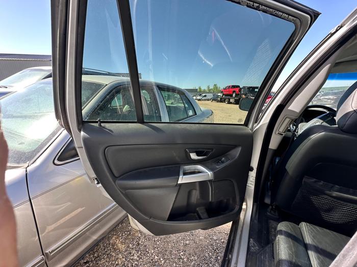 2004 volvo xc90 2.5t-awd for sale near elk-river, minnesota b95edfc04834401a8e0992702c6cac27.jpeg