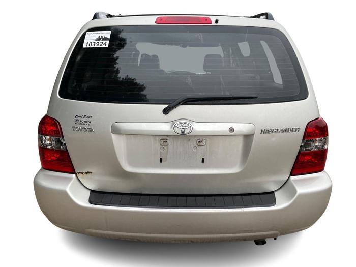 2005 toyota highlander 2wd with 232420 miles for sale near elk-river, minnesota b968eb6bdeef4d5a853a9c4afafc43f5.jpg