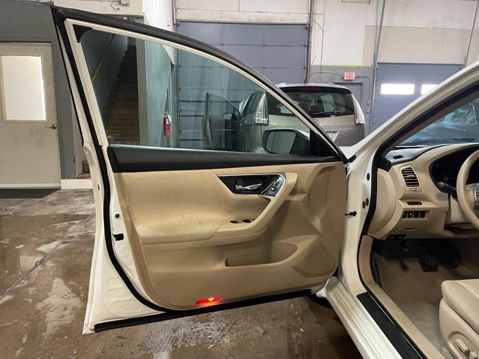 2014 nissan altima s with 90199 miles for sale near elk-river, minnesota b971066eae8d4fa48a33c7993ac19ac9.jpg