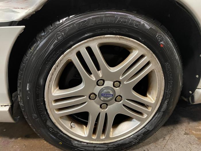2007 volvo s60 base with 169772 miles for sale near elk-river, minnesota b9b64d399e4842e18e3485ea4b43abc1.jpg