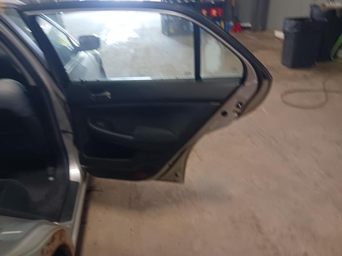 2006 honda accord lx-se-sedan-at with 168218 miles for sale near elk-river, minnesota b9d301ade982408e9a4477051f4d8a6d.jpg