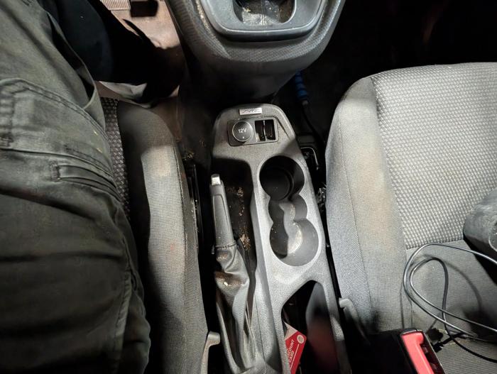 2018 ford transit-connect cargo-van with 184592 miles for sale near elk-river, minnesota b9d4fe55278f42a9941b2f6d1eb6919c.jpg