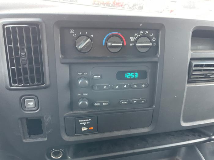 2004 chevrolet express 2500-cargo with 174080 miles for sale near new-hope, minnesota b9d88ec084f042f4b4bfc9544b93c1cc.jpeg