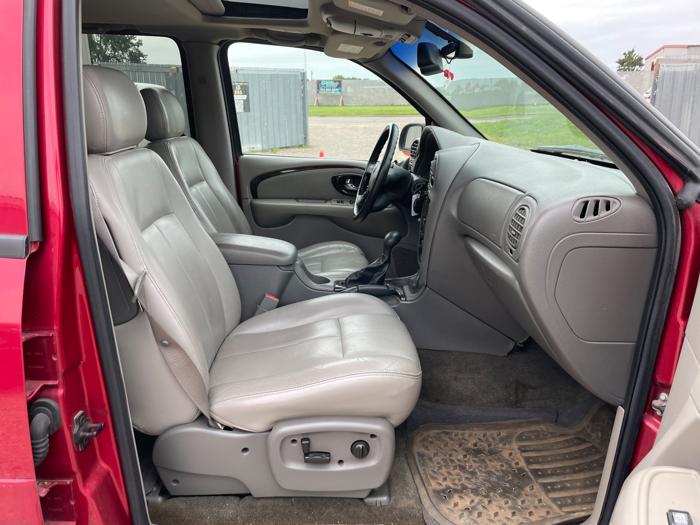 2004 buick rainier cxl-plus-awd with 201945 miles for sale near elk-river, minnesota b9e92398e9f7401ea87cf4915bbf9812.jpeg