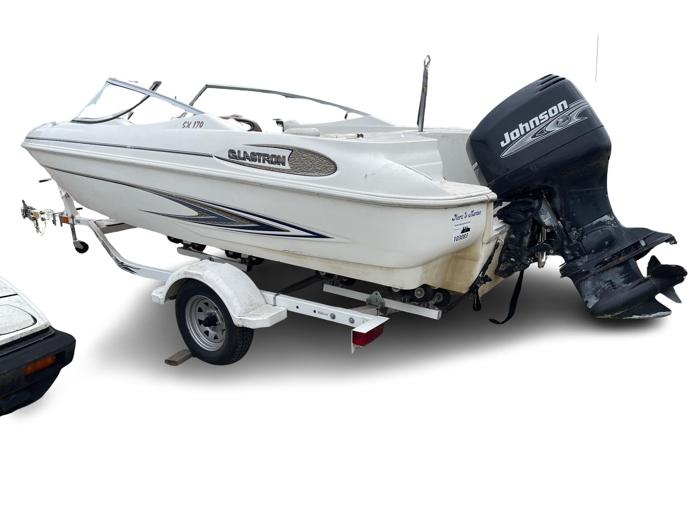 2001 glastron boat for sale near elk-river, minnesota b9f3185b7fb04901911ad81baff06671.jpg