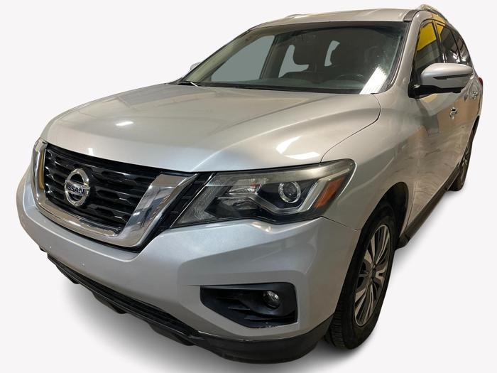 2018 nissan pathfinder sl with 58134 miles for sale near elk-river, minnesota b9fb81029edc4ee5aa14e76452374a3a.jpg