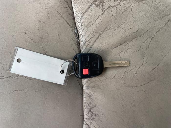 2004 lexus gx-470 sport-utility with 228701 miles for sale near white-bear-lake, minnesota ba188ab541064f70a96c3cc52fb17345.jpeg