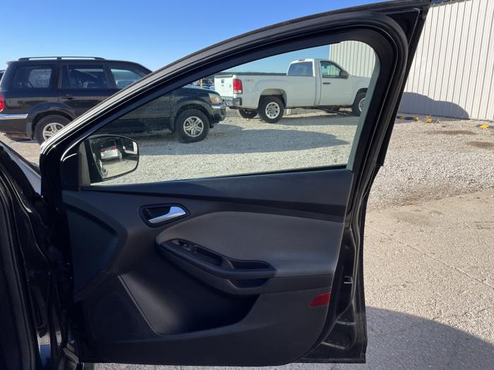 2013 ford focus se with 236382 miles for sale near elk-river, minnesota ba3241c9105449babbad88a65a0d2fb3.jpg