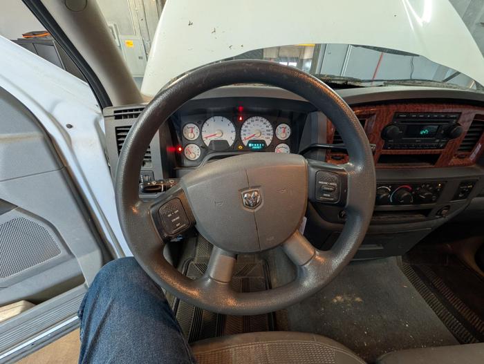 2006 dodge ram-1500 laramie-4wd with 130207 miles for sale near elk-river, minnesota ba40209c424e4863bc192f008088d9ce.jpg