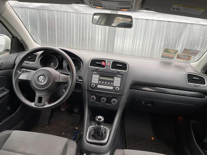 2010 volkswagen jetta-sportwagen s with 143859 miles for sale near elk-river, minnesota ba684e430cac4fcaaab0944af46cf8e8.jpg
