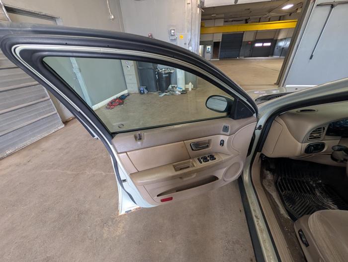 2003 ford taurus se-ffv with 138661 miles for sale near elk-river, minnesota ba87887b1eea4752b29c984bf38be83c.jpg