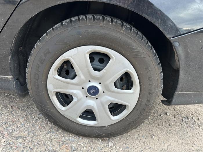 2017 ford focus s-sedan with 161400 miles for sale near elk-river, minnesota ba960eadcdd44a0597babc0cd489801a.jpeg