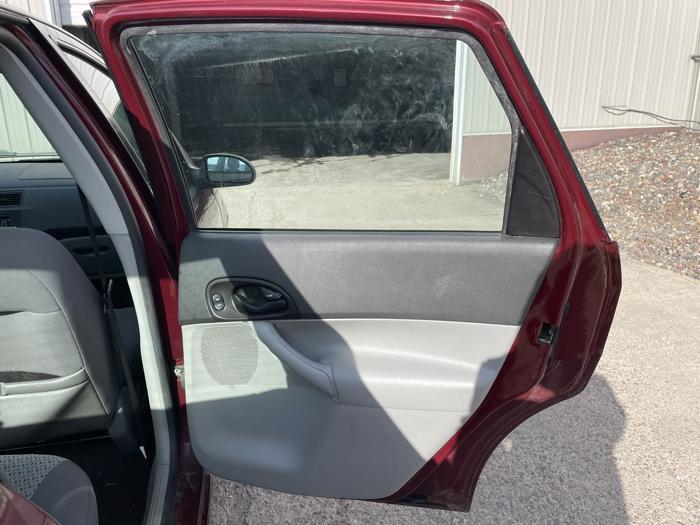 2006 ford focus with 152158 miles for sale near elk-river, minnesota ba9bb9b2f13a4d28bbca7dd9469cfd9d.jpg