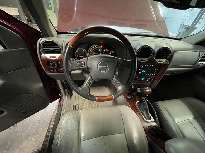 2006 gmc envoy denali-4wd with 264098 miles for sale near elk-river, minnesota bab81bea35014de69cc2a51338237502.jpeg