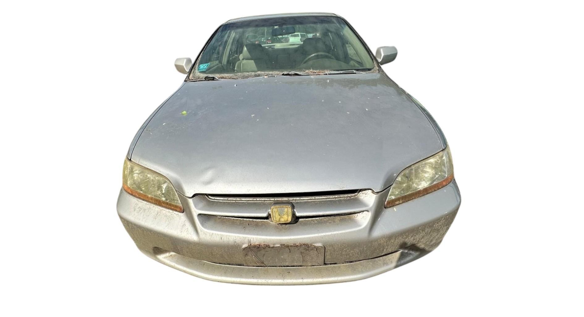 1999 honda accord ex-sedan with 145458 miles for sale near elk-river, minnesota babe5d8e590b4ae5a47754f513850ca3.jpg