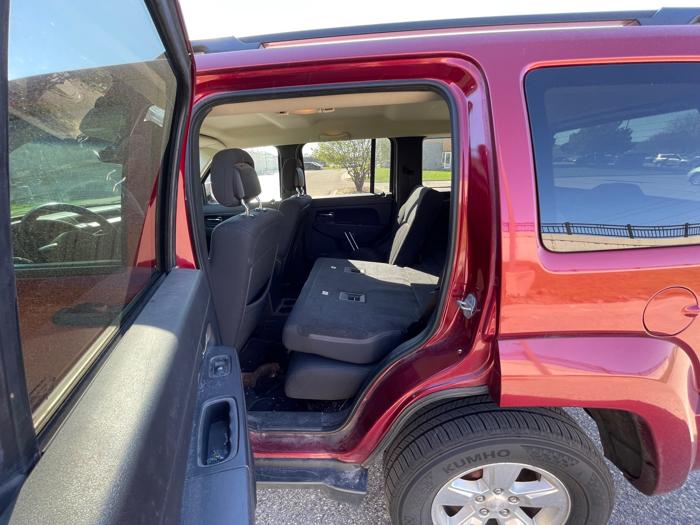 2011 jeep liberty sport-4wd with 186082 miles for sale near burnsville, minnesota bacd464dbe9f4f969e51303129ba997f.jpeg