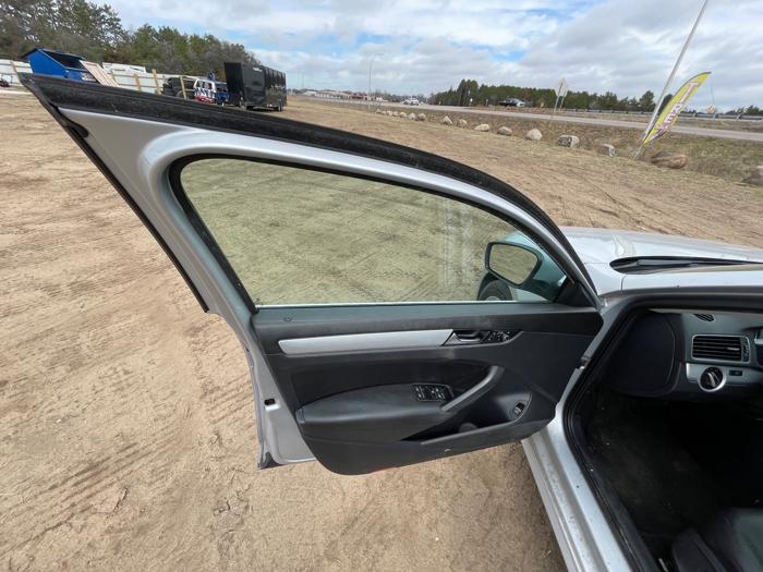 2013 volkswagen passat 2.5l-se-at with 109007 miles for sale near rice, minnesota bad76cba54d94a90aafa76ec853e039b.jpeg