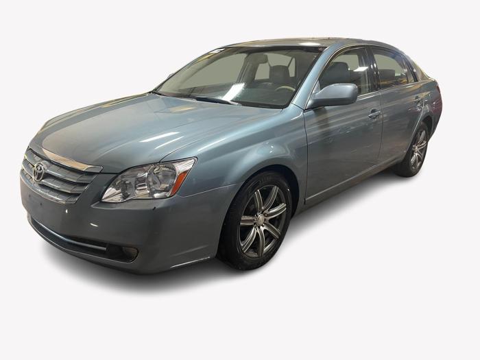 2005 Toyota Avalon