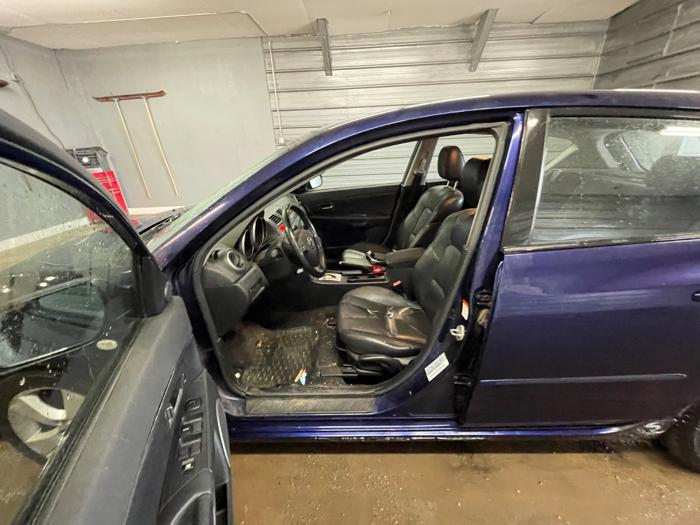 2004 mazda mazda3 s-5-door with 177765 miles for sale near elk-river, minnesota bb16c2ca15f246889492f77128204d93.jpeg