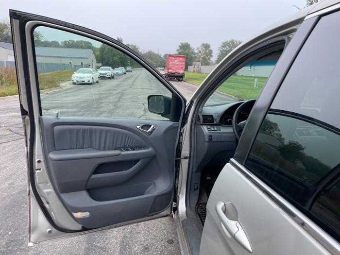 2005 honda odyssey ex-w--leather-dvd with 235456 miles for sale near elk-river, minnesota bb2f337bef0d4752b4ac528f1dc0695f.jpeg