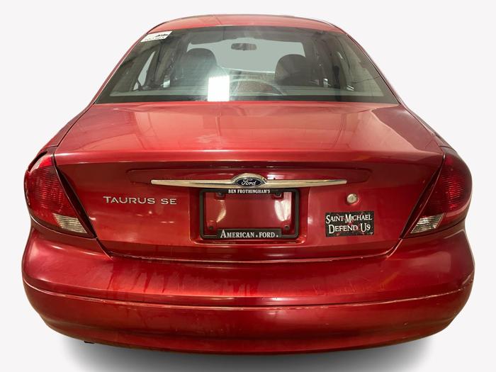2000 Ford Taurus