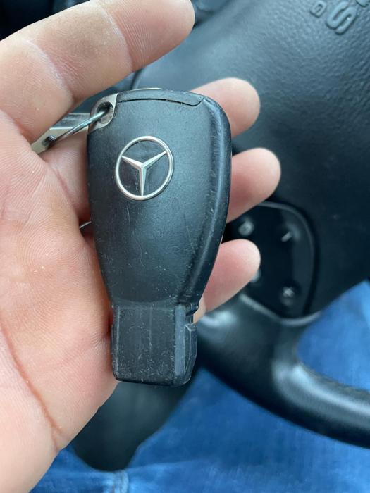 2005 mercedes-benz c-class 4-matic with 126438 miles for sale near elk-river, minnesota bb3afb8ac13744fd9eac4778ecbda0cd.jpg