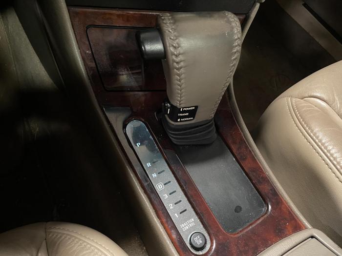 1998 Oldsmobile Aurora