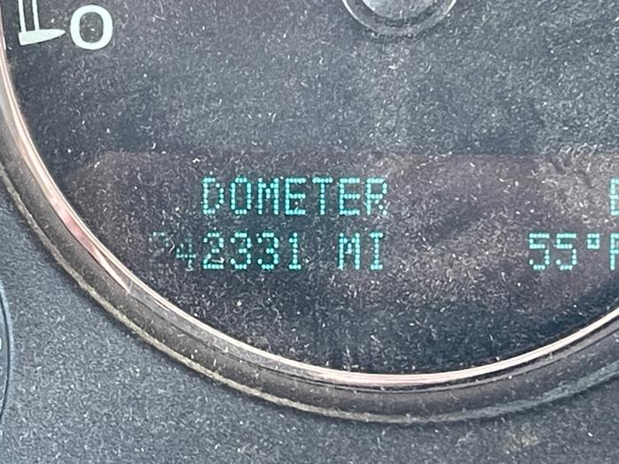 2009 chevrolet suburban lt1-1500-4wd with 242331 miles for sale near rochester, minnesota bb63d288589247709c40ec58b7fef9f9.jpeg
