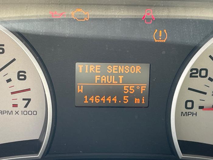 2009 ford explorer eddie-bauer-4.0l-4wd with 146444 miles for sale near brainerd, minnesota bb69681dd0fe498a991180168140019d.jpeg