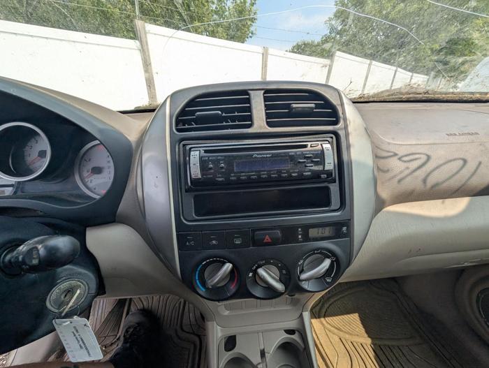 2004 toyota rav4 4wd with 233625 miles for sale near elk-river, minnesota bb968a3686fe4717bcbf8df097c4740c.jpg